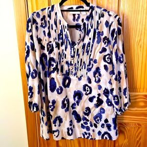 Chicos sheer tunic gathered breast